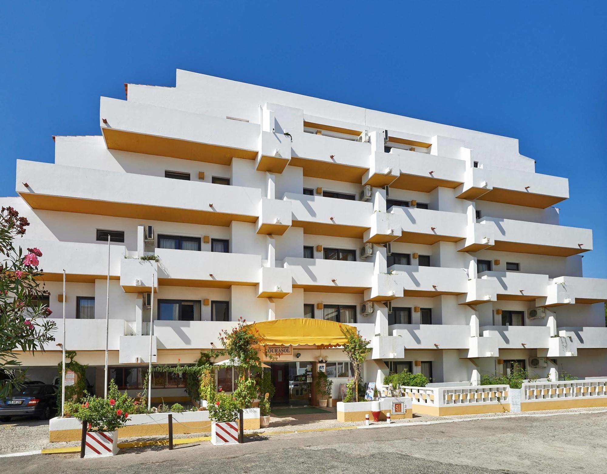 Cheerfulway Ouravista Apartamentos アルブフェイラ エクステリア 写真